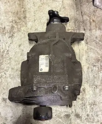 BMW 5 G30 G31 G38 Rear differential 8632067 9454750 33109454750