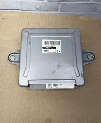 Toyota Prius (XW20) Engine control unit/module ECU 8998147130