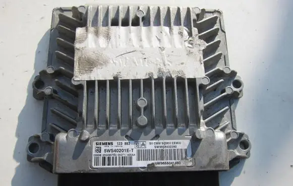 Citroen C4 I Engine control unit/module 9658432280 5WS40201E