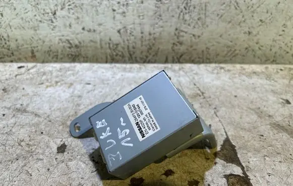 Nissan Juke I F15 Camera control unit module 284F0BV80A 0007444 276113715