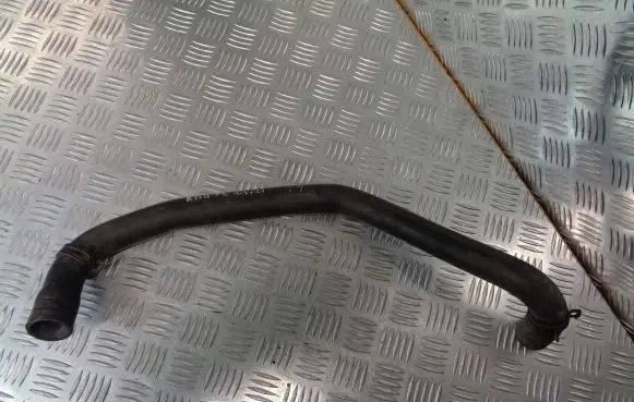 Renault Megane II Engine coolant pipe/hose