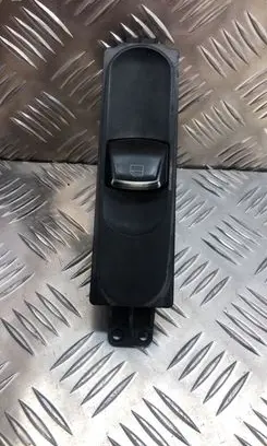 Mercedes-Benz Vito Viano W639 Electric window control switch A6395450613