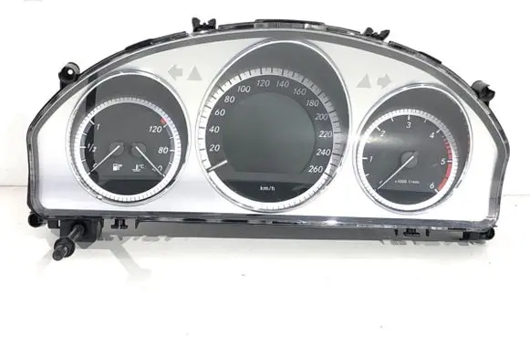 Speedometer (instrument cluster)