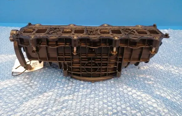 Mercedes-Benz E W212 Intake manifold A6510900037
