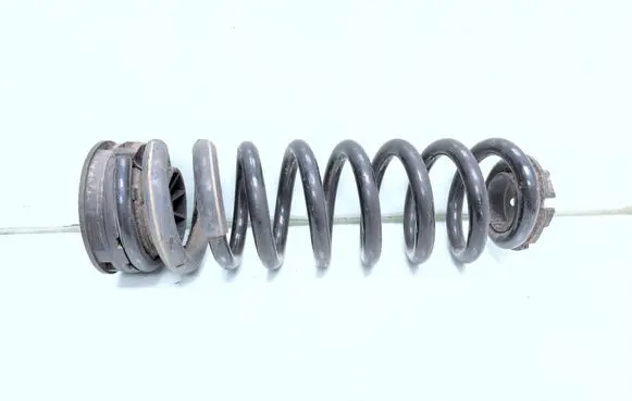 Mercedes-Benz ML W164 Rear coil spring