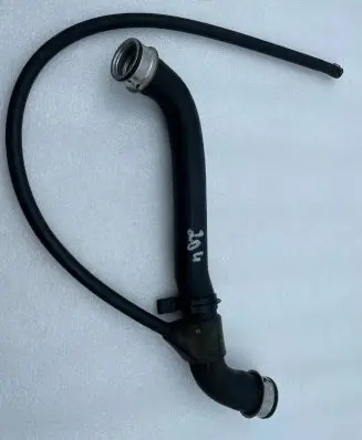 Mercedes-Benz C W204 Engine coolant pipe/hose A2045010382