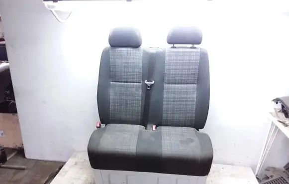 Mercedes-Benz Sprinter W906 Front double seat 