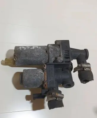 BMW 3 E46 Coolant heater control valve 64118369807 1147412149