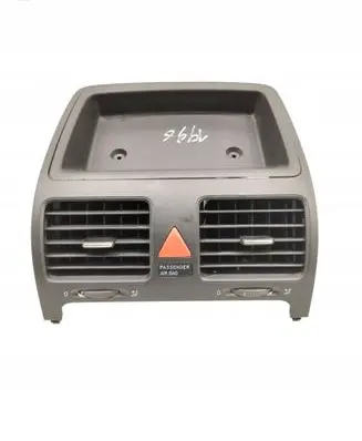 Volkswagen Golf V Dashboard air vent grill cover trim 