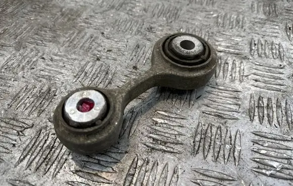 Rear anti-roll bar/stabilizer link