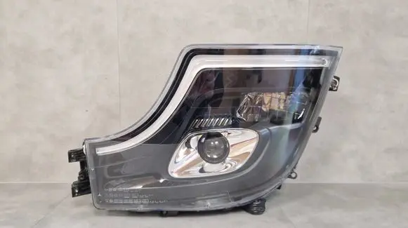 Mercedes-Benz CLA C118 X118 Headlight/headlamp A9618200859 27022024 1006B016