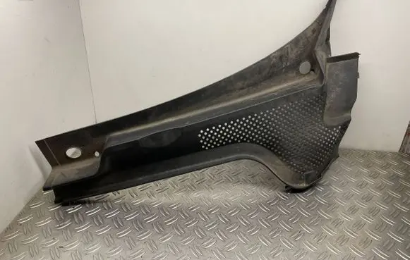 Volkswagen Beetle A5 Wiper trim 5C1819403A