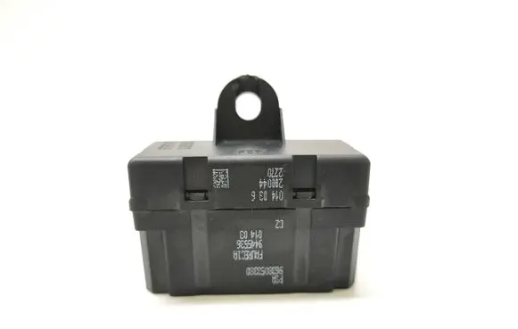 Peugeot 208 I Seat heating relay 9638053380