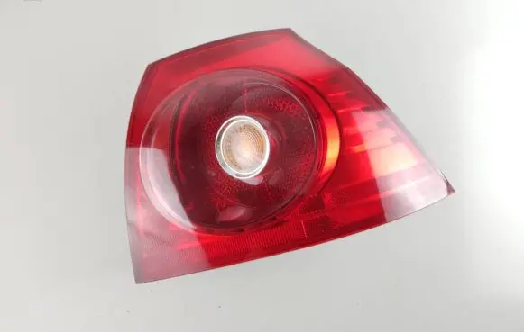 Volkswagen Golf V Rear/tail lights 1K6945096E 00172556 028490202B