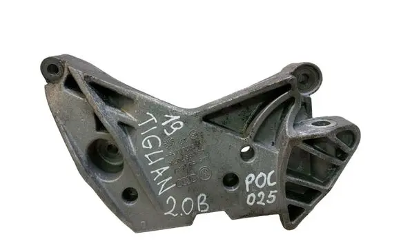 Volkswagen Tiguan Allspace Engine mounting bracket 06K199207A