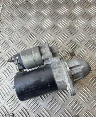 BMW 1 E81 E87 Starter motor 7524843 0001107426
