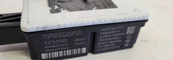 Volvo V70 Door central lock control unit/module 31252988