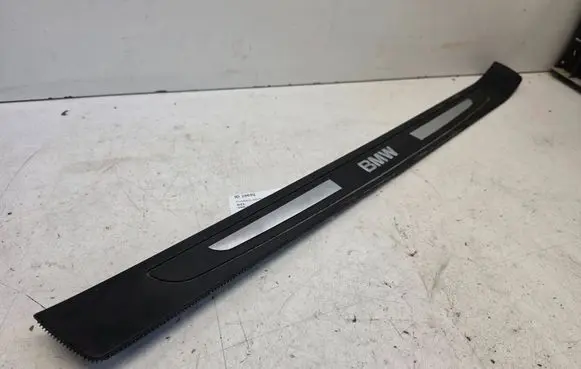 BMW 7 E65 E66 Front sill trim cover 8223551