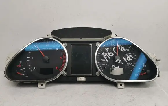 Audi A6 S6 C6 4F Speedometer (instrument cluster) 4F0920981F