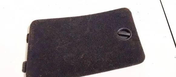 Volkswagen PASSAT B6 Other trunk/boot trim element 1j0867468