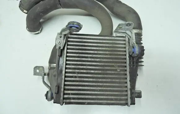 Peugeot 308 Intercooler radiator 9675627980 9675873480