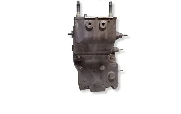 Hyundai Kona II Engine mounting bracket 