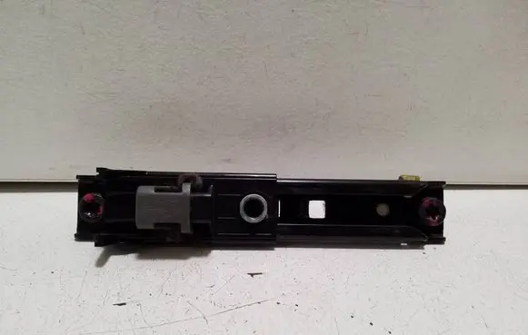 Chevrolet Orlando Seat belt adjustment rail 