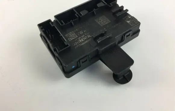 Audi A4 S4 B9 Other control units/modules 8W0959392A Z2966