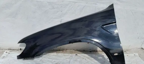 BMW X5 E53 Fender