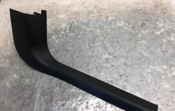 Ford Focus Front sill trim cover JX7BA13208A JX7B-A13208-A