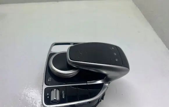 Mercedes-Benz C W205 Head unit multimedia control A2059009014