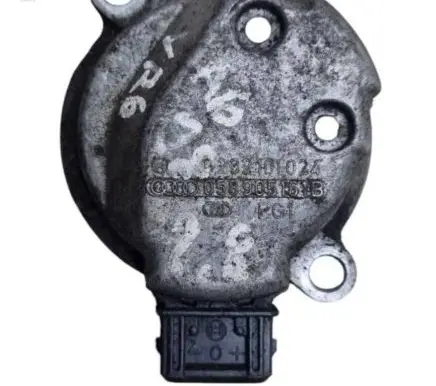 Audi A6 S6 C5 4B Camshaft position sensor 0232101024 058905161B