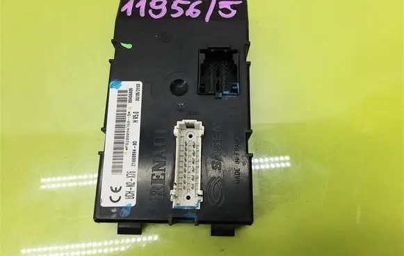 Renault Kangoo I Comfort/convenience module P8200094768