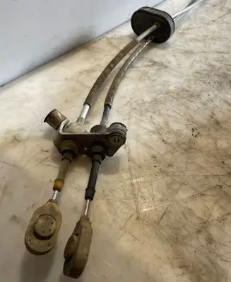Opel Signum Gear shift cable linkage 55353815
