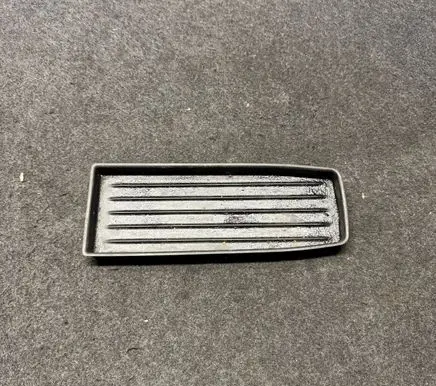 BMW 4 F32 F33 Glove box pad 9227902