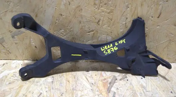Mercedes-Benz E W211 Headlight/headlamp mounting bracket 16284000