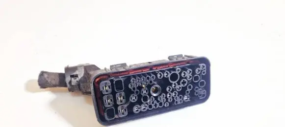Sensor