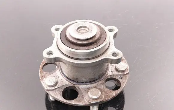 Honda Accord Rear wheel hub 42200SEA951