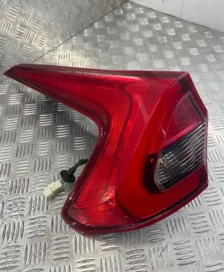 Mitsubishi Eclipse Cross Rear/tail lights