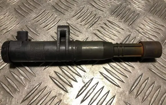 Renault Laguna I High voltage ignition coil 7700875000 0297008291 7700107177
