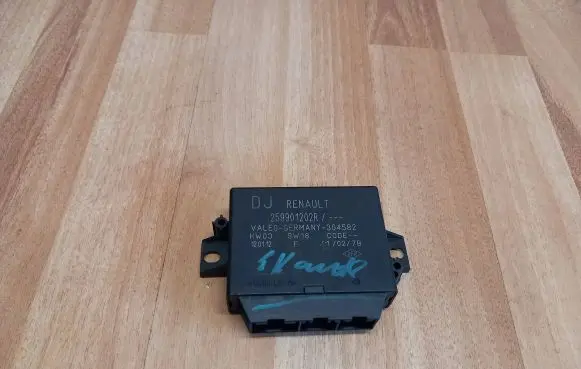 Renault Laguna III Parking PDC control unit/module 259901202R 304582