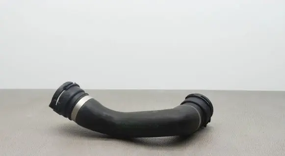 BMW X5 F15 Engine coolant pipe/hose 8517969