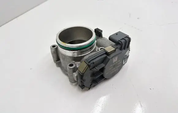 Mercedes-Benz C W205 Throttle valve A2641410000 DK0047 12200101E