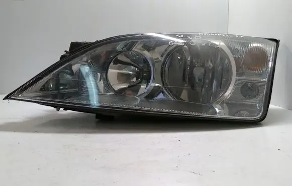 Ford Mondeo Mk III Headlight/headlamp 1S7113006BK