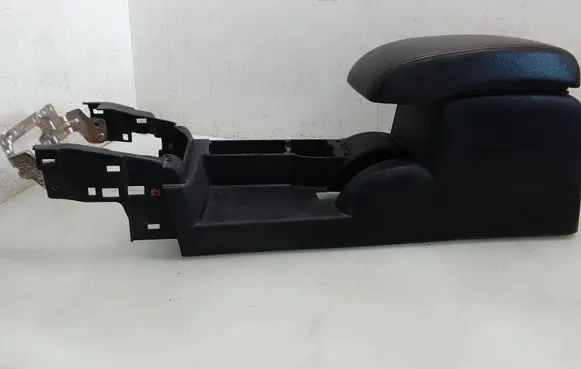Ford Mondeo Mk III Center console 4S717045B55