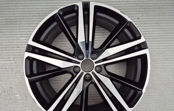 Volvo XC60 R19 alloy rim 31660368