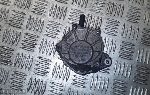 Mercedes-Benz E W212 Vacuum pump A6512300165