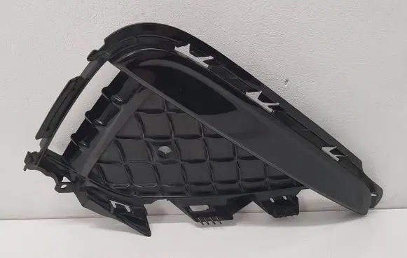 Renault Arkana Front bumper lower grill 261A22142R
