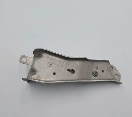 Mini One - Cooper F56 F55 Front bumper mounting bracket 7301586