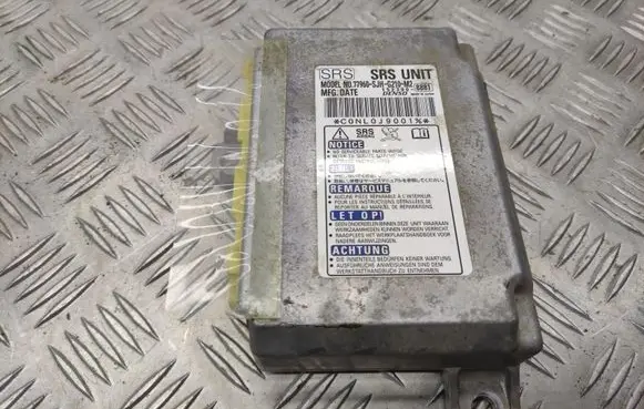 Honda FR-V Airbag control unit/module 1523008881